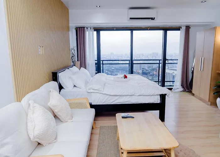 Modern With Balcony At Knightsbridge Residences, Poblacion Makati
